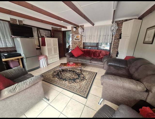 3 BEDROOM HOUSE FOR SALE IN HARTENBOS
